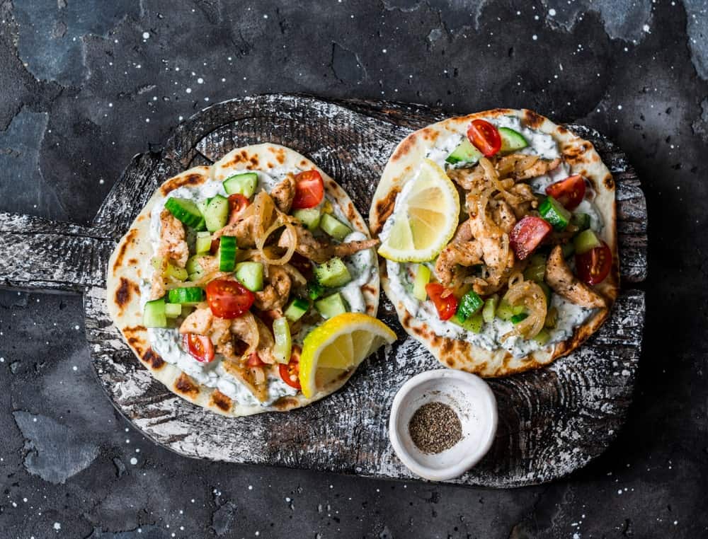 Yummy chicken flatbread 