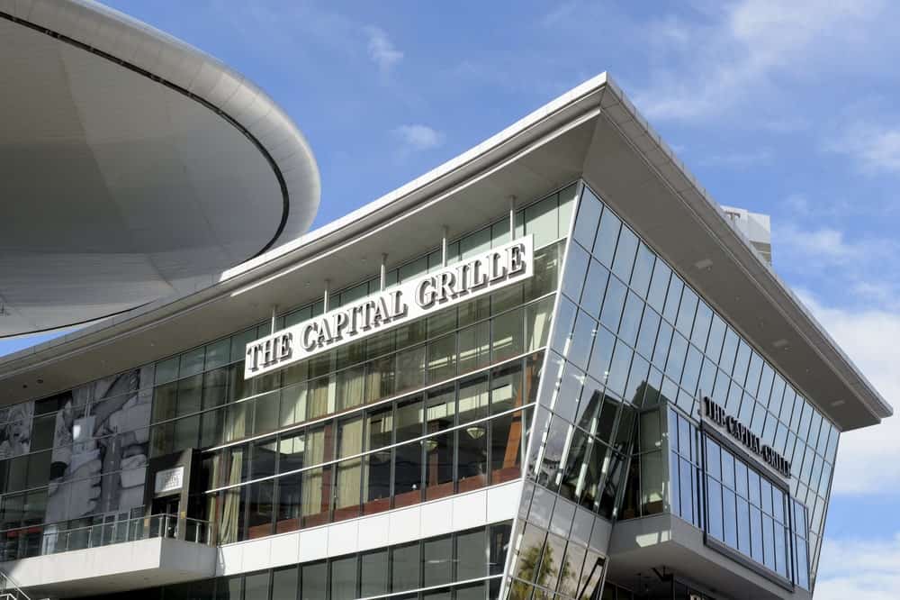 Building front of the Capital Grille restaurant on the Vegas strip