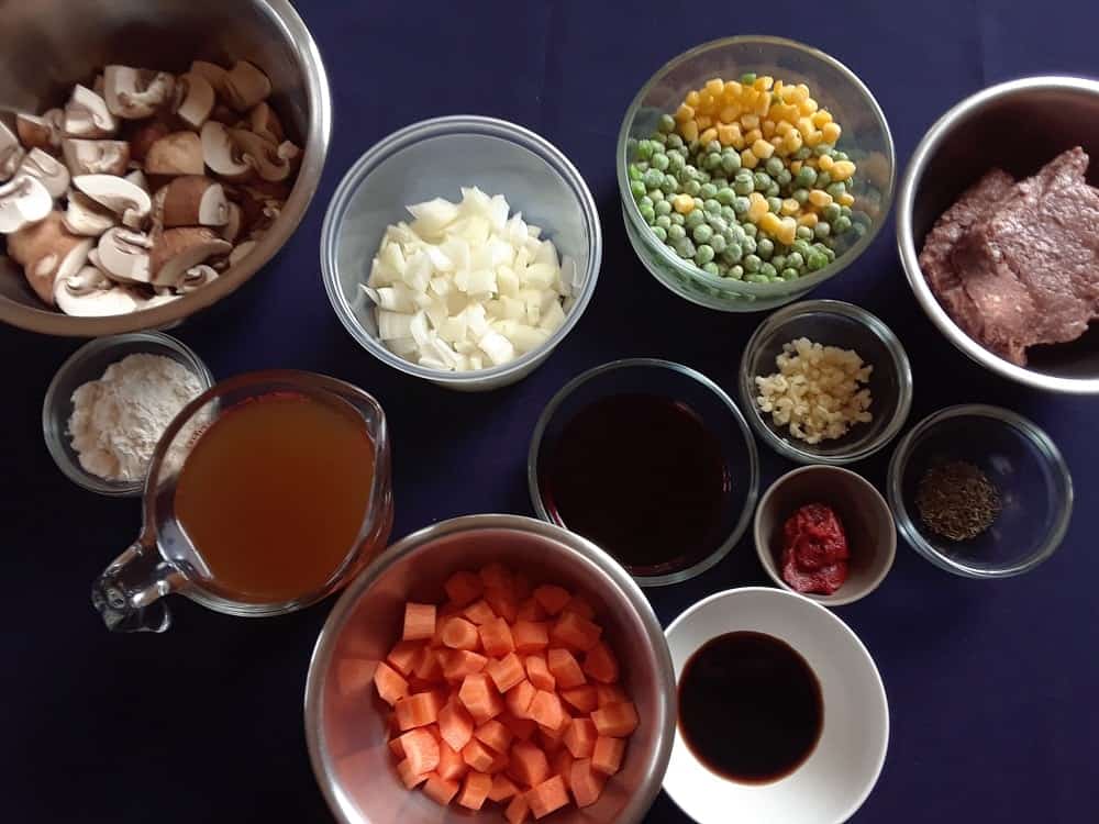 The set of ingredients placed together.