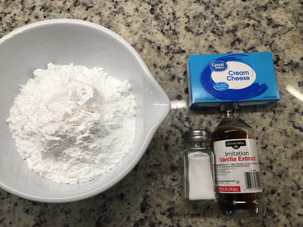 The complete set of ingredients for the filling.