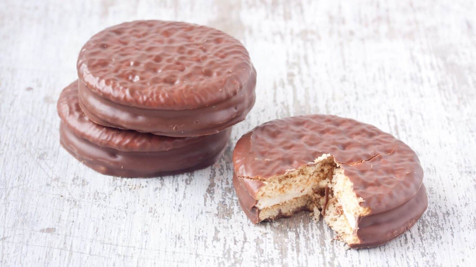 Scooter Pies vs Moon Pies