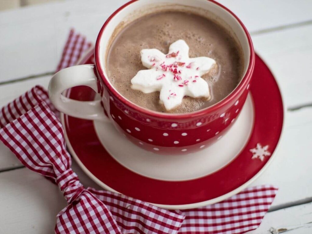 how to make hot chocolate with cocoa powder in the microwave