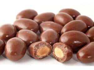 how-to-make-chocolate-covered-almonds