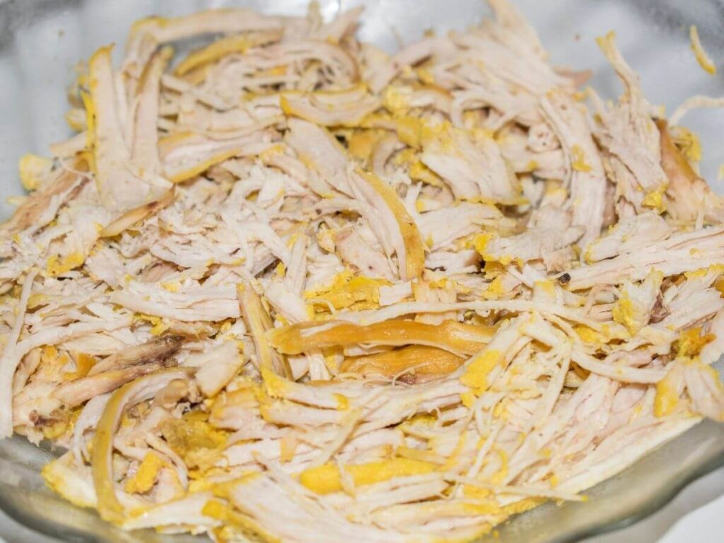How to Make Shredded Chicken in the Oven
