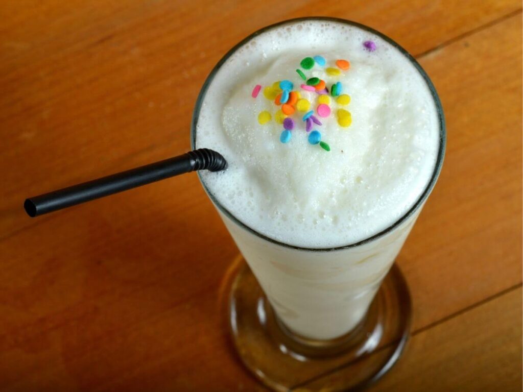How To Make a Vanilla Milkshake Without Ice Cream