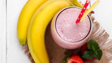 strawberry-bananna-smoothie