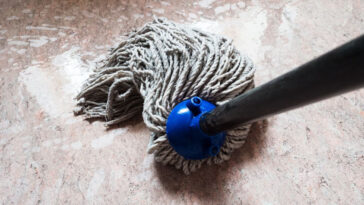 how-to-clean-linoleum-floors-with-ground-in-dirt