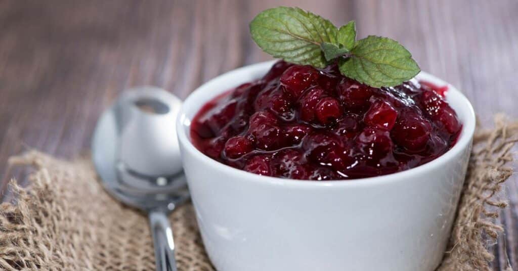 cranberry sauce cooked without sugar