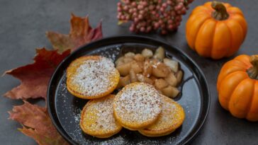 pumpkin-pancakes