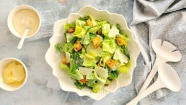 Caesar salad with dressing
