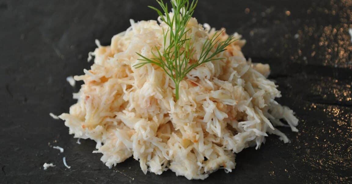 How to Cook Crab Meat with Butter
