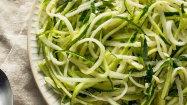 noodles made from zucchini