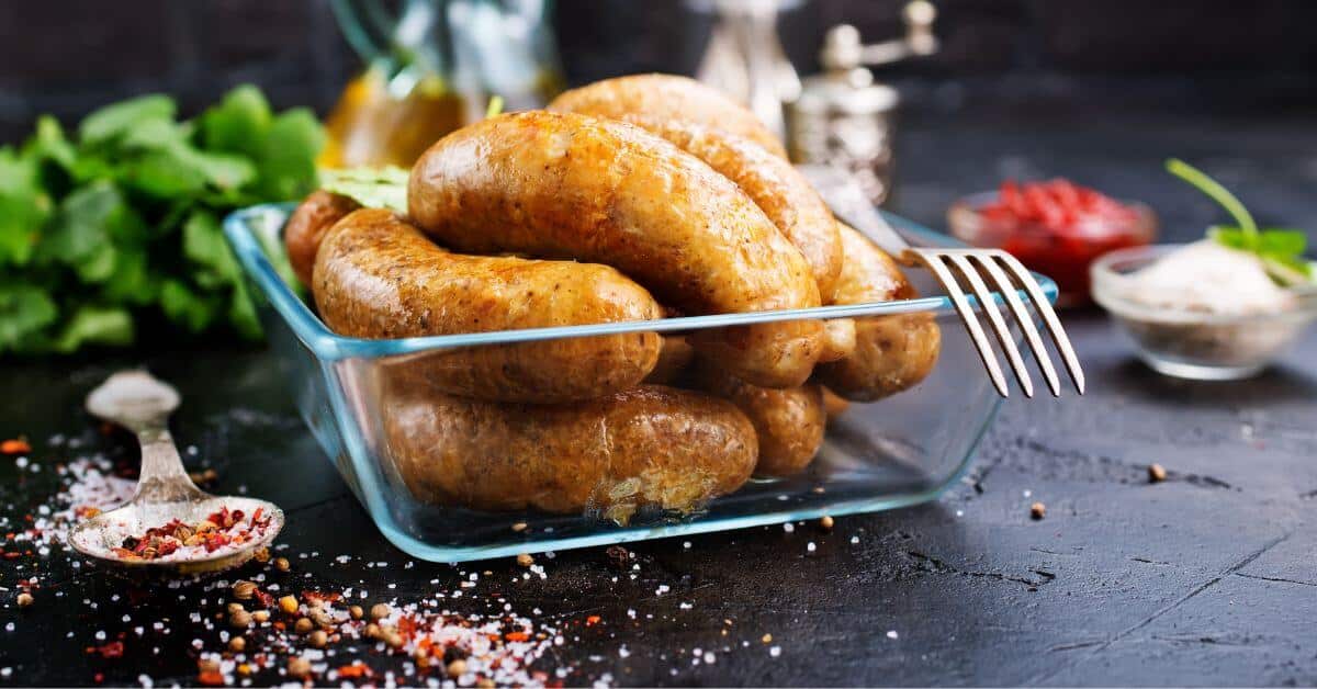 How to Cook Chicken Sausage in a Pan