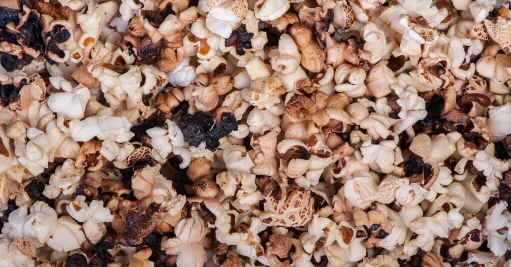 How to Get Rid of Burnt Popcorn Smell in Microwave