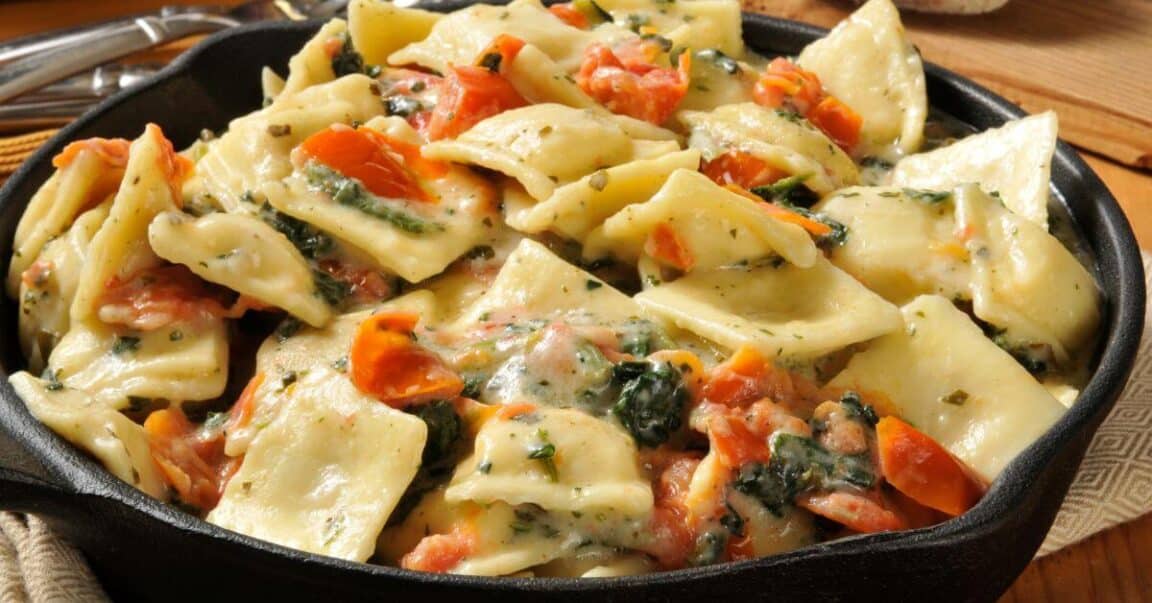 What Type of Sauce Goes with Lobster Ravioli?