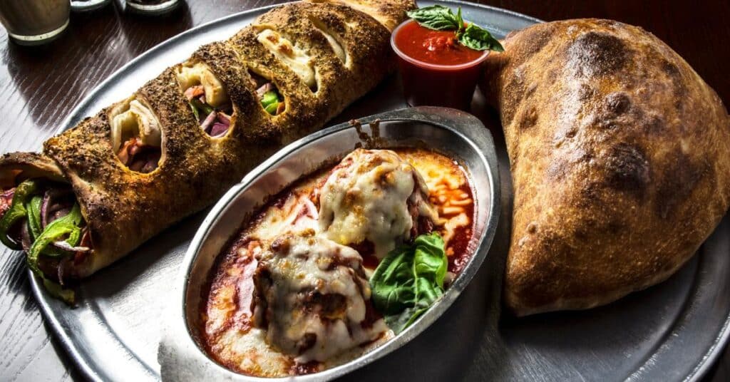 calzone and stromboli