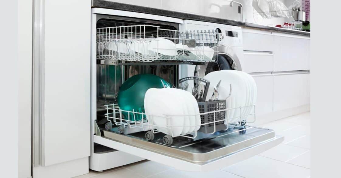 How to Clean a Frigidaire Dishwasher