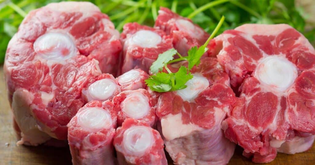 raw oxtail