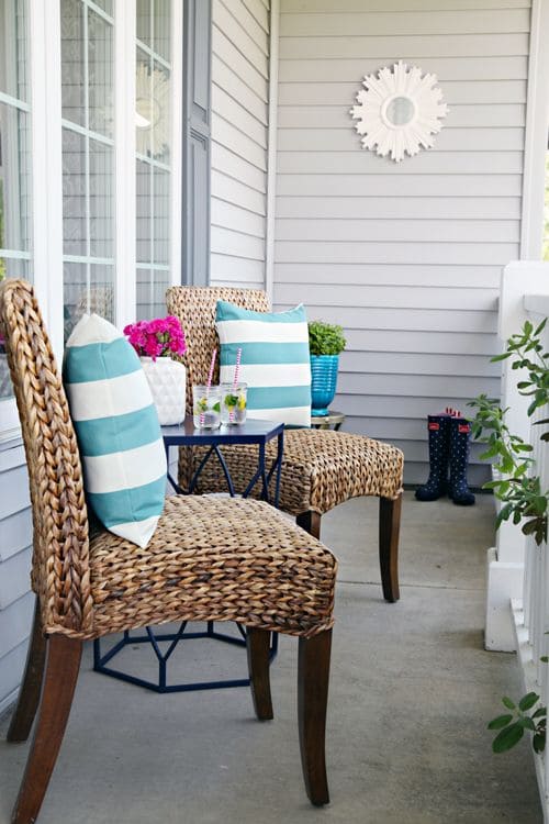 Coastal Elegance on a Summer Porch