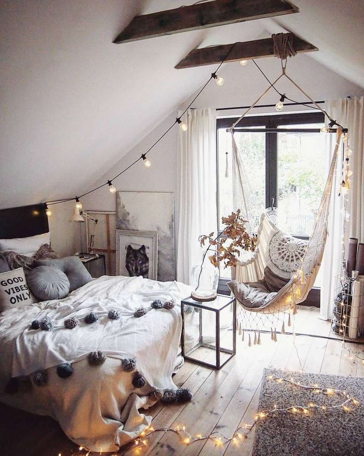 Charming Hammock Haven for Relaxing Vibes