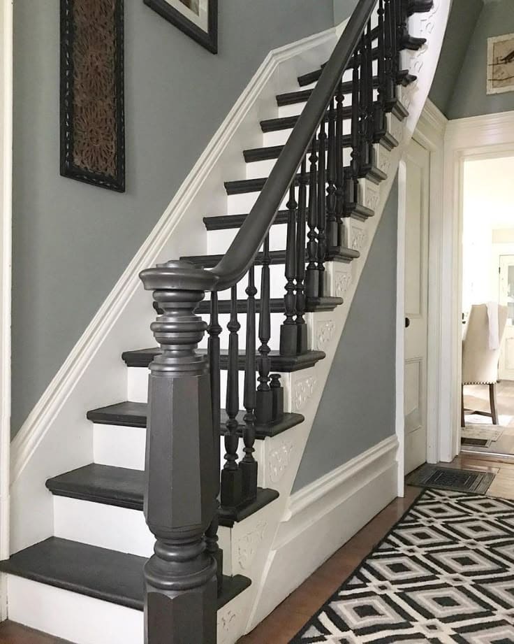 Bold Black and White Staircase