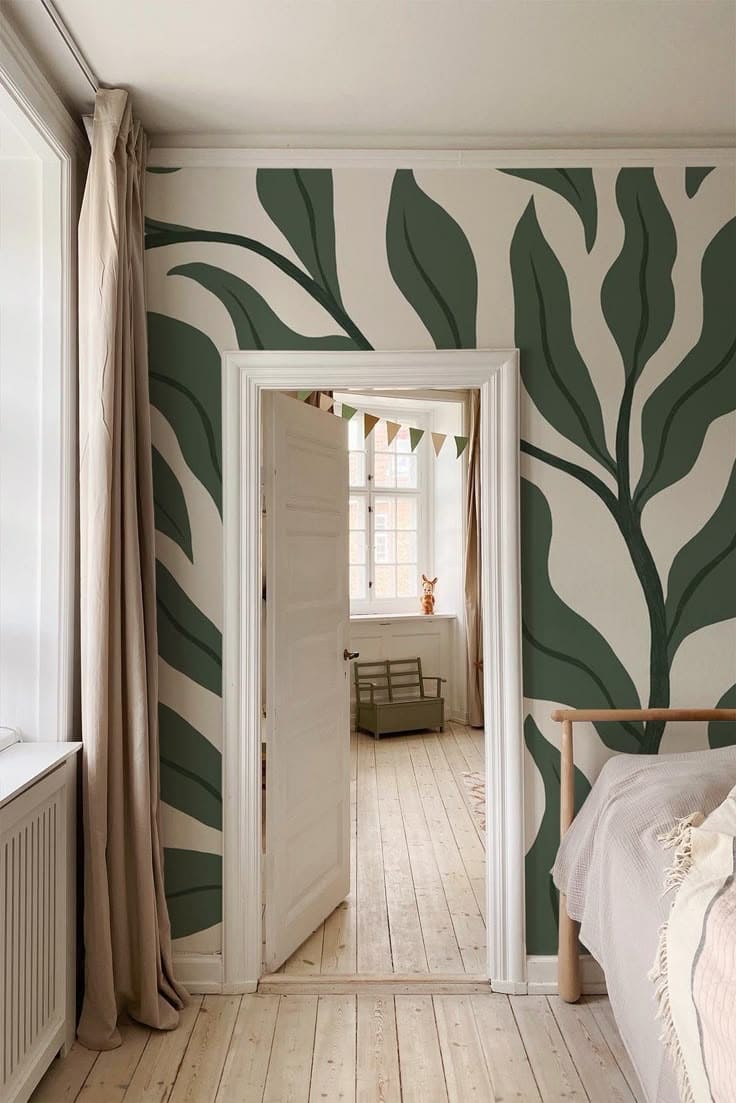 Bold Green Leaf Statement