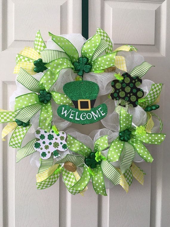 Charming St. Patricks Day Door Welcome