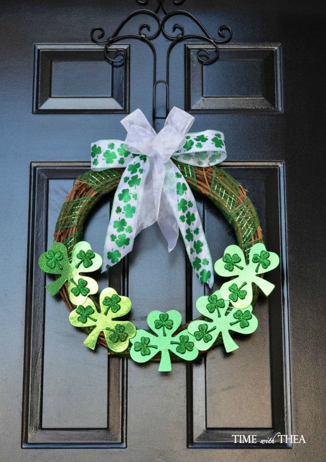 Shamrock-Adorned St. Patricks Day Wreath