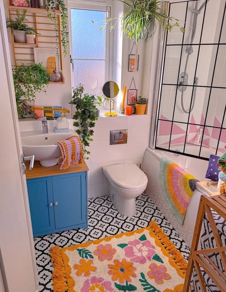 Vibrant Boho Bathroom Oasis