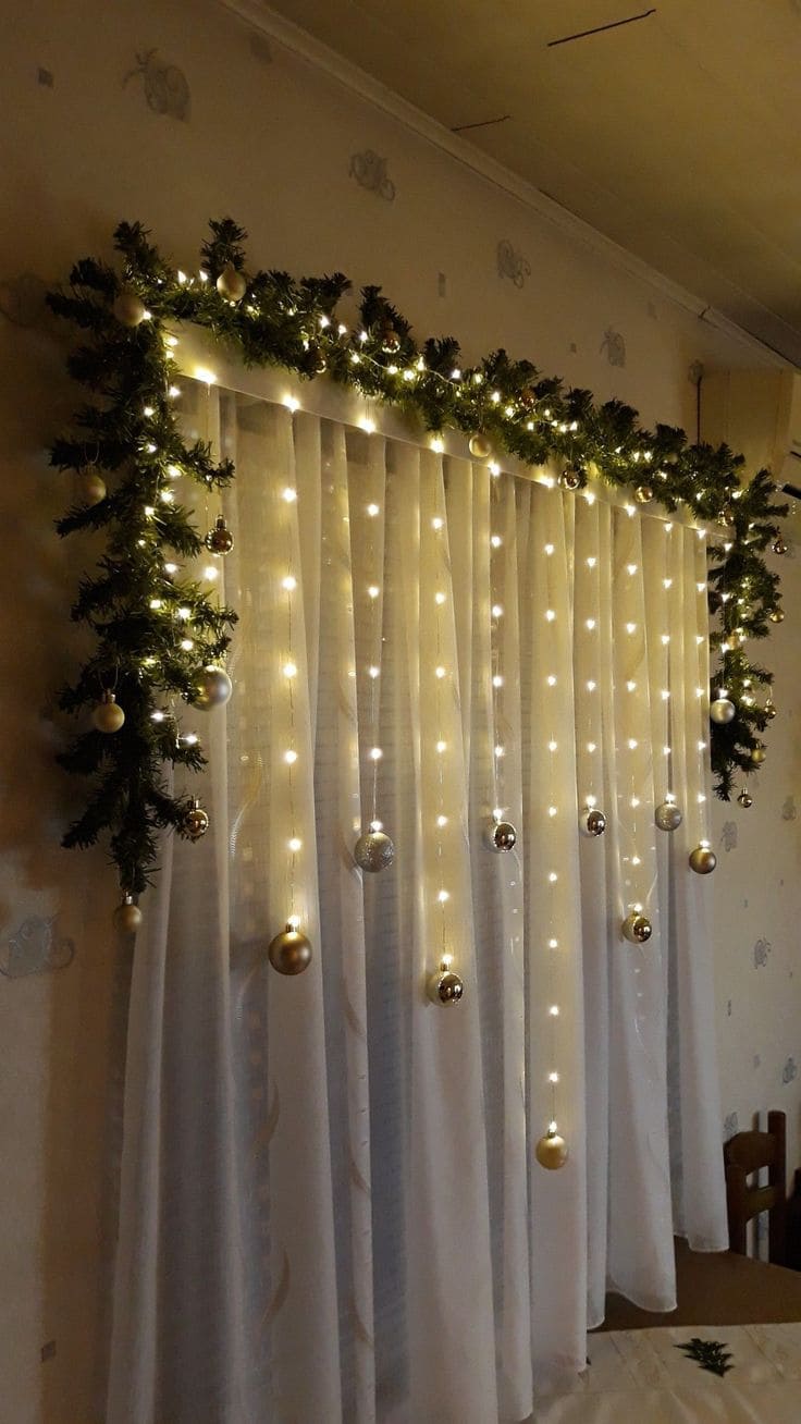 Golden Glow Garland Drapes