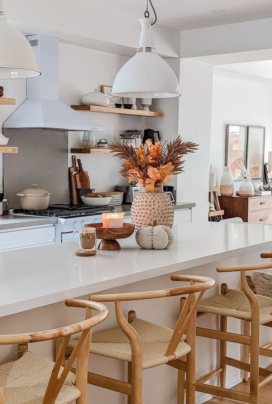 Minimalist Fall Kitchen Island Decor