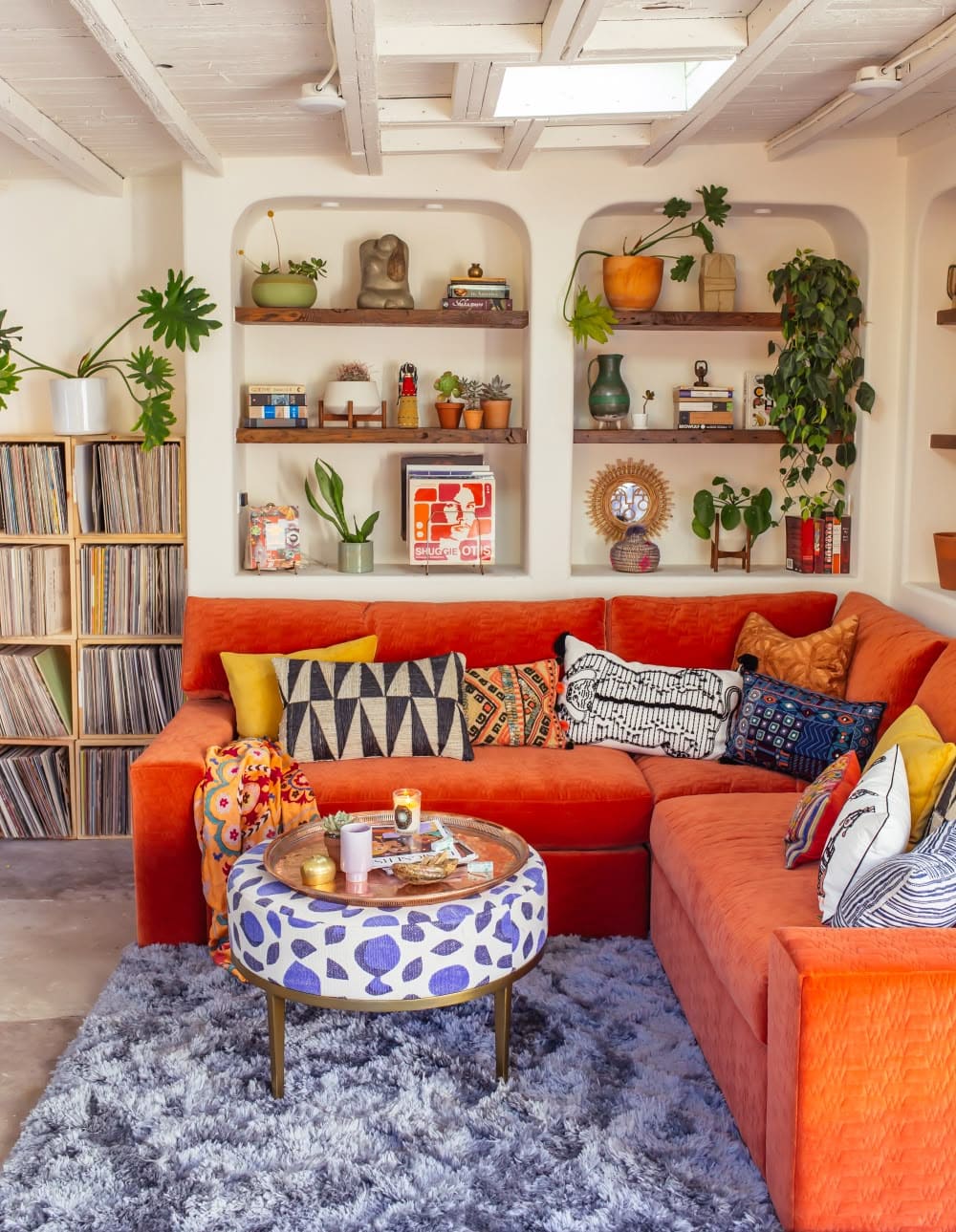 Retro-Global Chill Zone With Vinyl Vibes