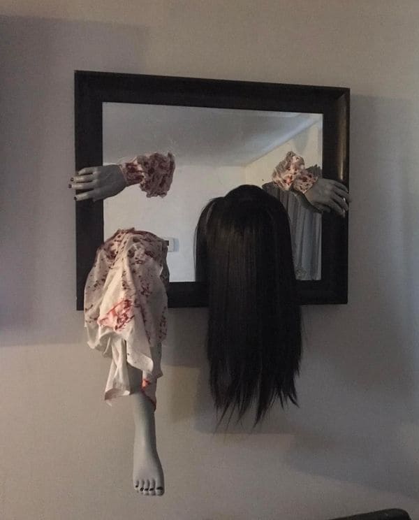 The Mirror Crawl-Out That No One Will Forget