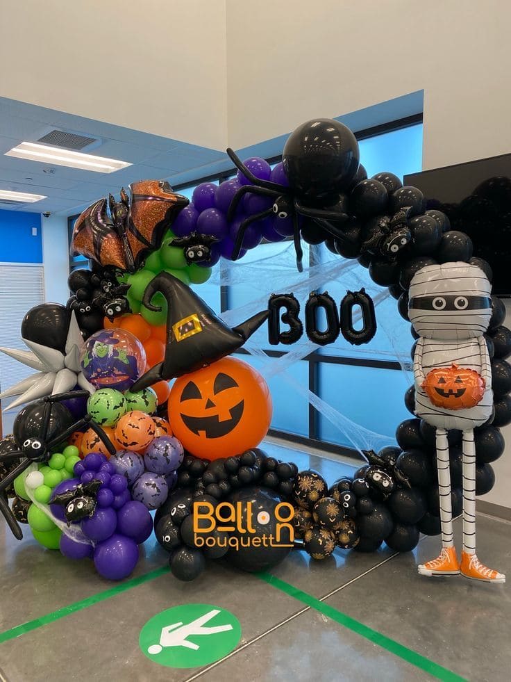 Boo-tiful Balloon Halloween Arch