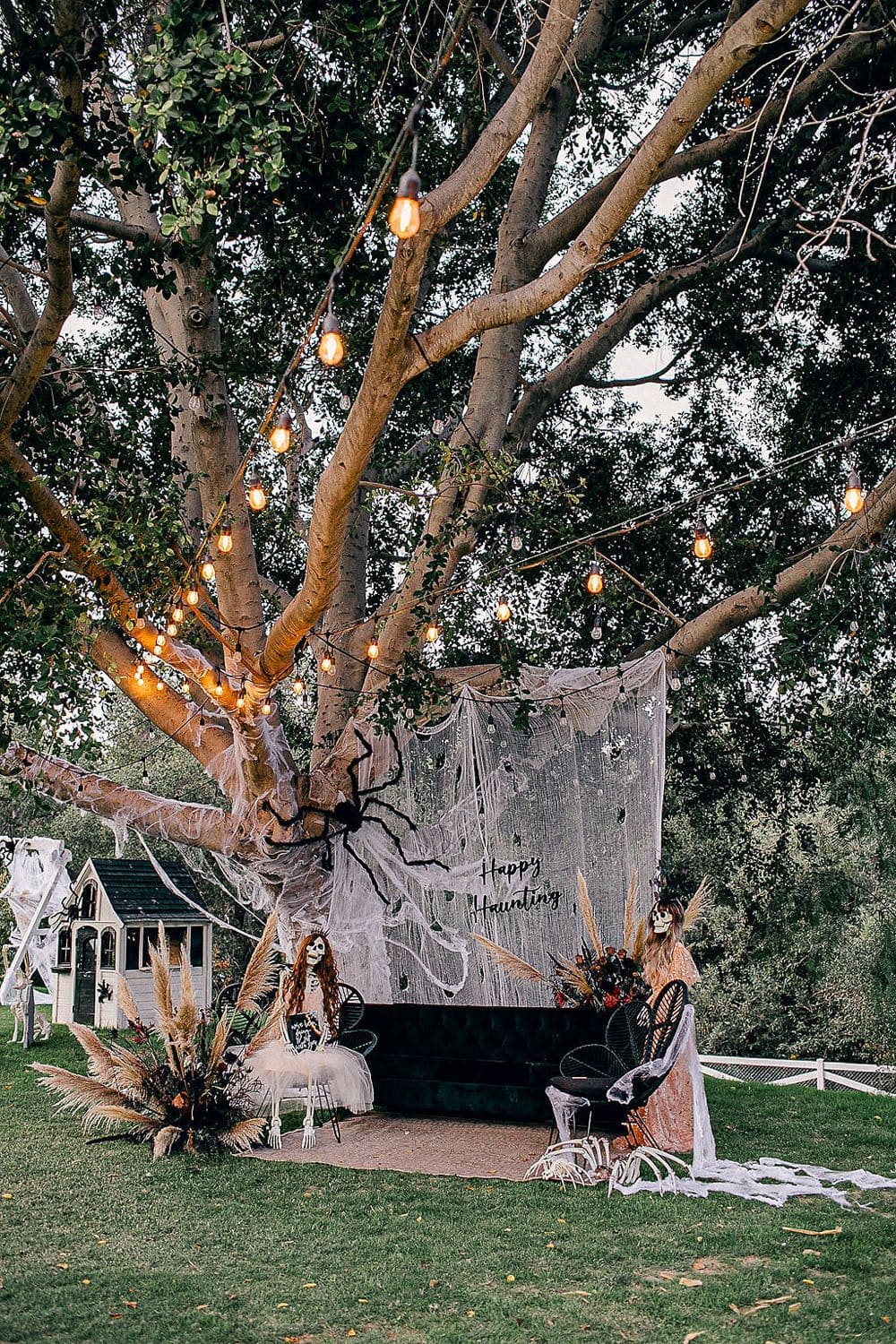 Haunted Garden Lounge Photo Booth