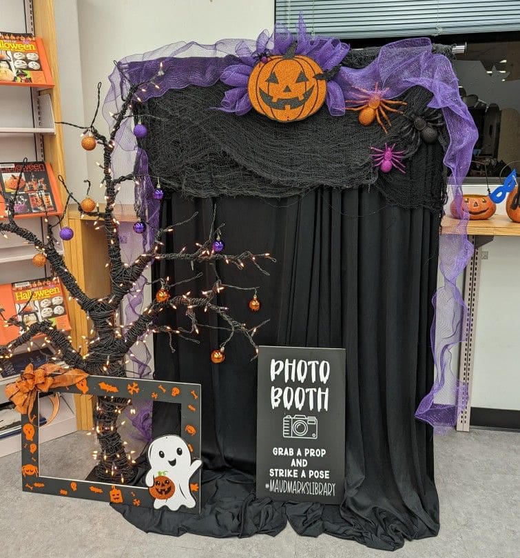 Spooky Pumpkin Grove Photo Booth
