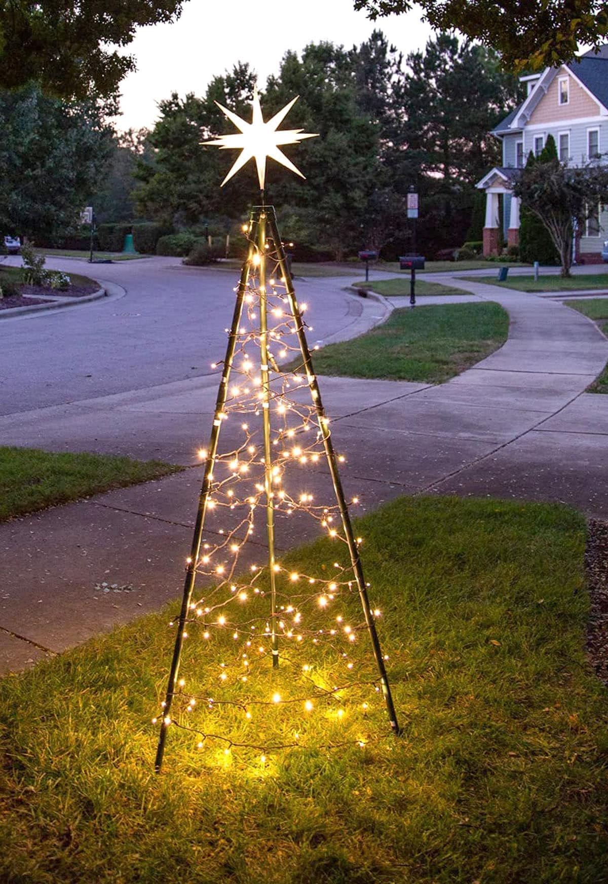 Tomato Cage Christmas Tree with Lights