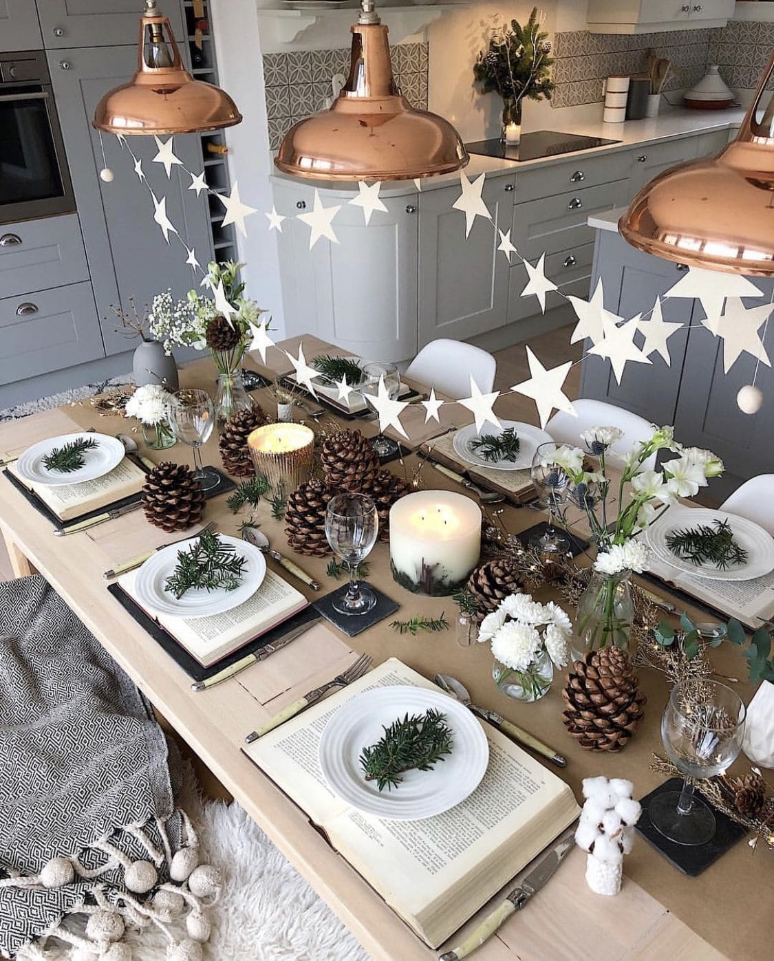 Whimsical Winter Starry Table