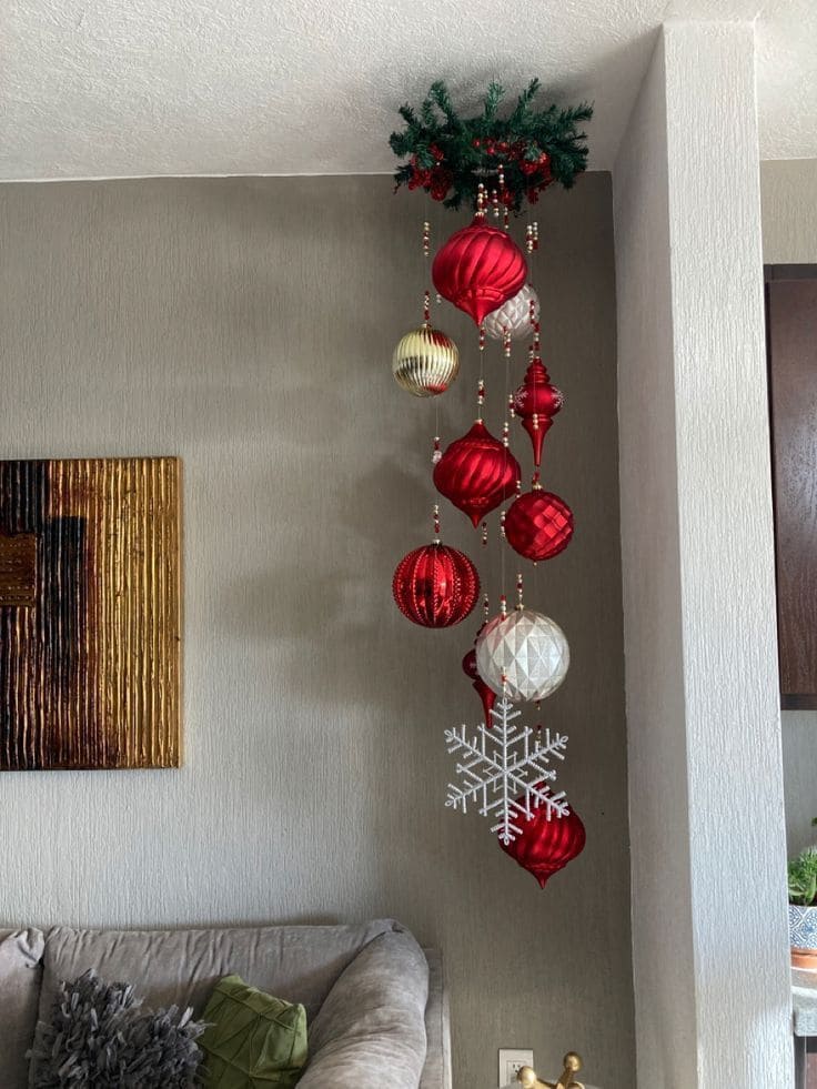 Corner Christmas Ornament Cascade