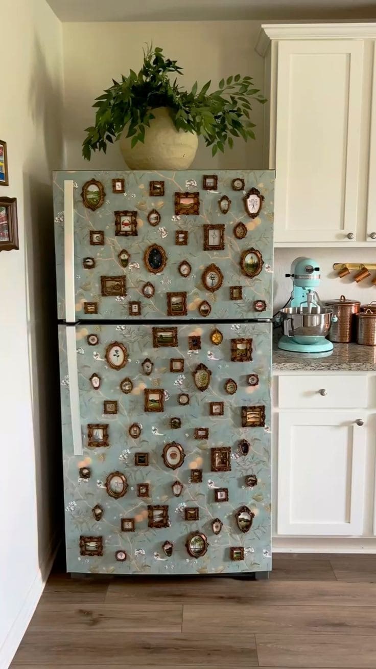 Miniature Gallery Fridge Wrap
