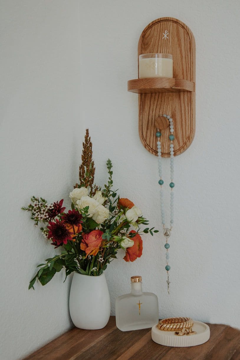 Minimalist Prayer Nook Elegance
