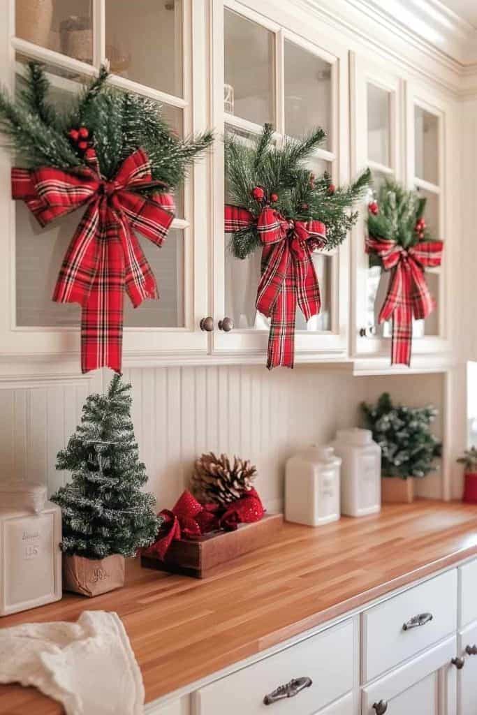 Plaid Bow Kitchen Cabinet Garland