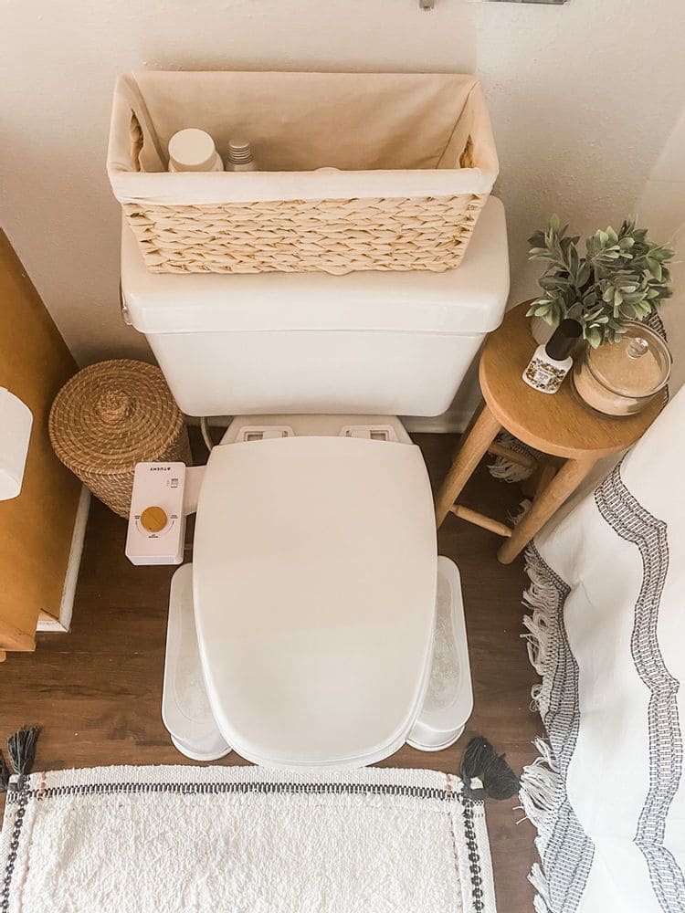 Cozy Minimalist Bathroom Setup