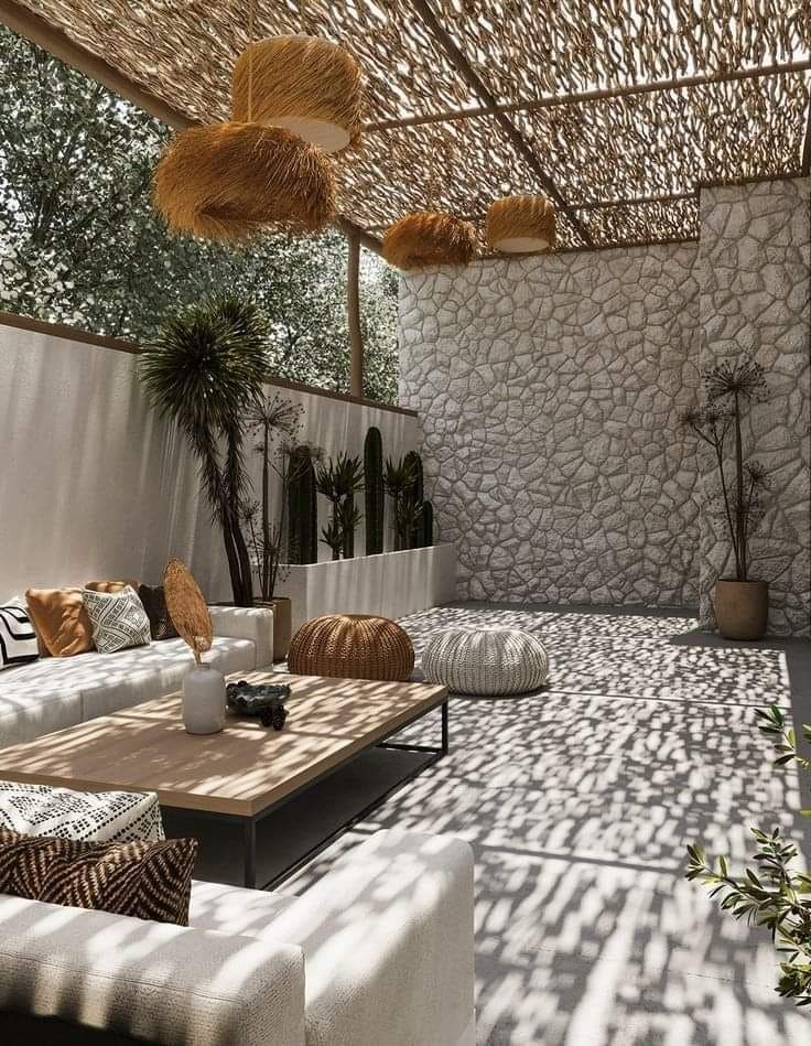 Geometric Privacy Shade Enclosure