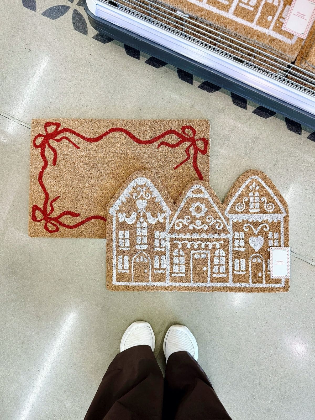 Gingerbread Cottage Welcome Mat