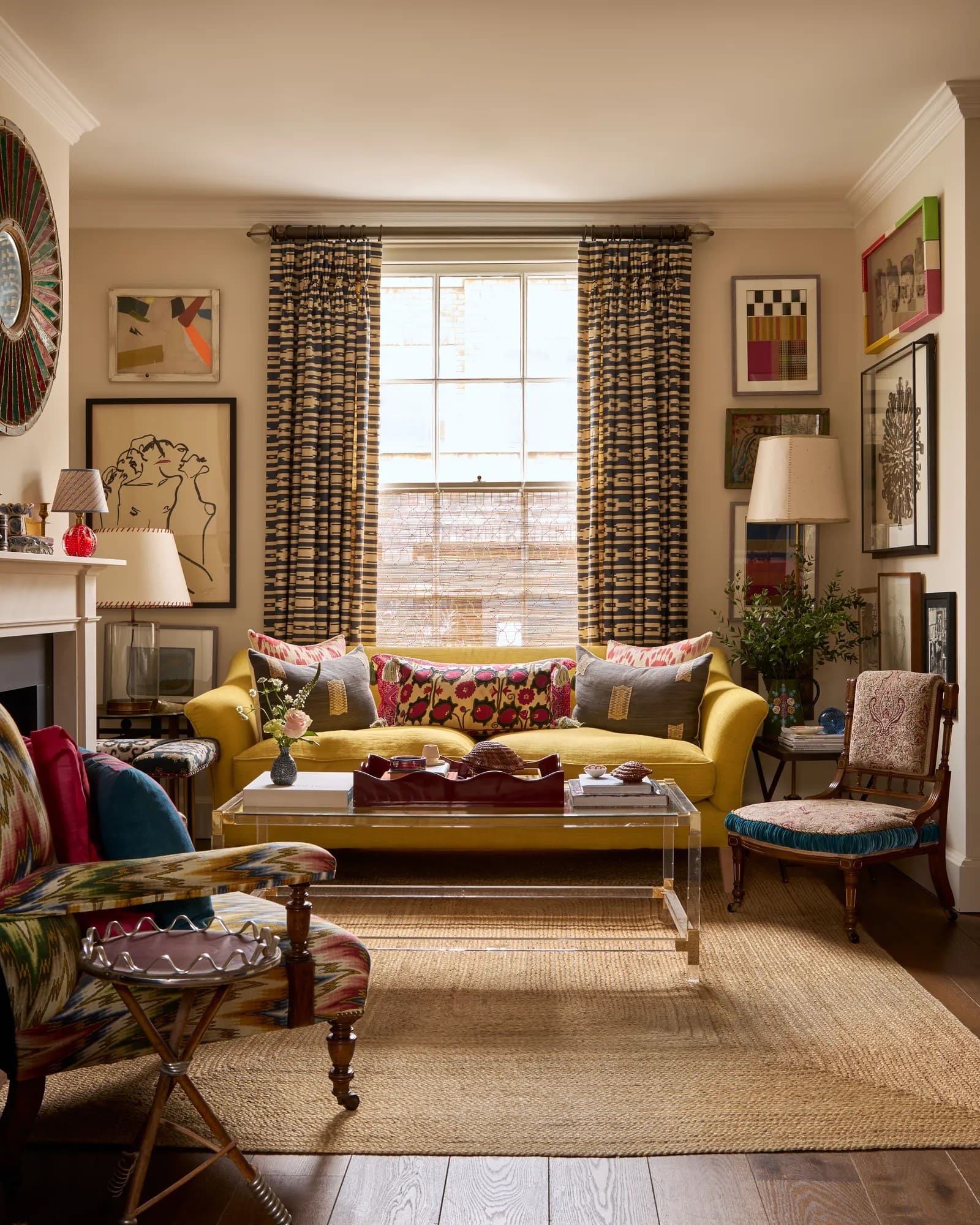 Vibrant Notting Hill Living Space