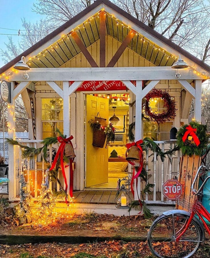 Cozy Christmas Shed with Cheerful Touches