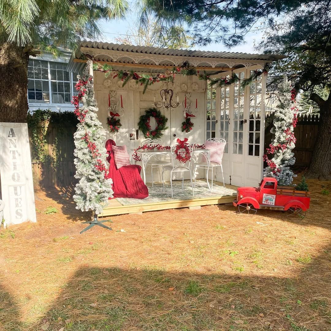 Cozy Holiday Shed Retreat