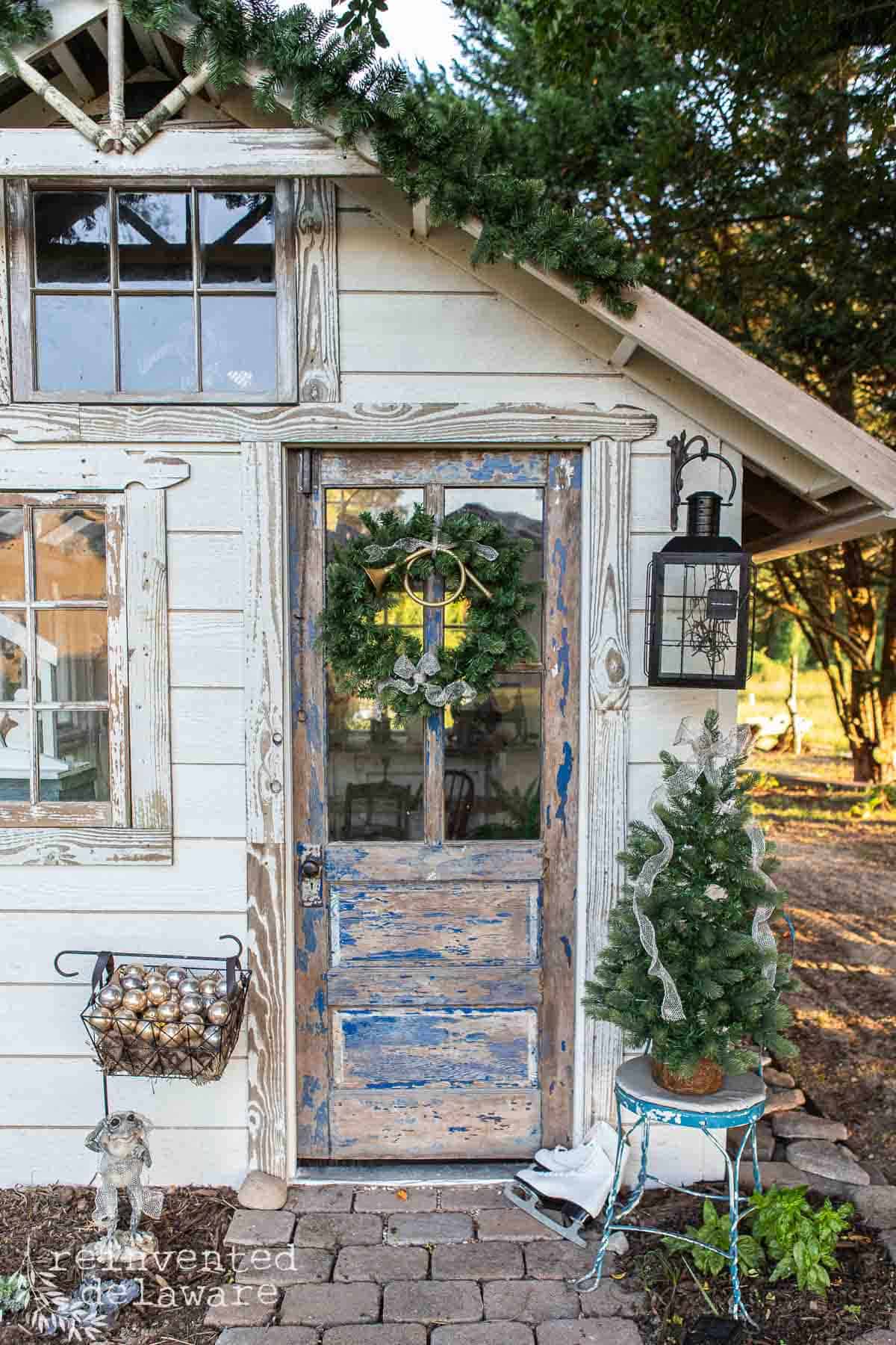 Vintage Christmas Garden Shed